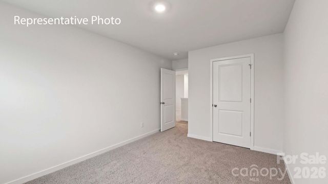 676 13th Avenue Drive NE, Hickory, NC 28601