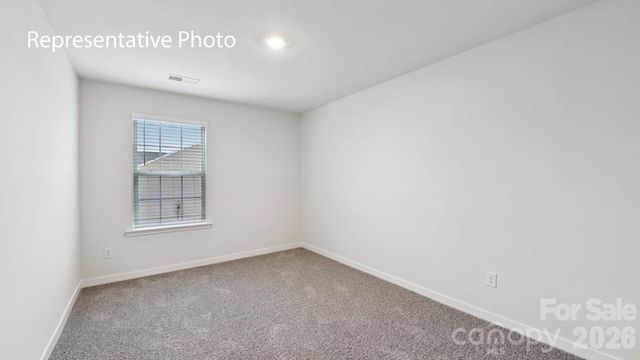 676 13th Avenue Drive NE, Hickory, NC 28601