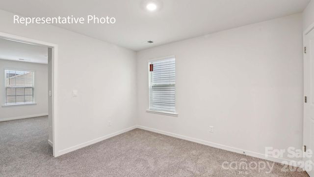 676 13th Avenue Drive NE, Hickory, NC 28601