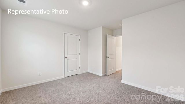676 13th Avenue Drive NE, Hickory, NC 28601