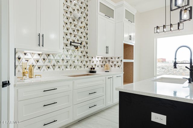 1353 Costanzo Place, El Paso, TX 79928