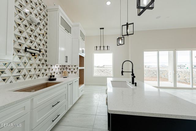 1353 Costanzo Place, El Paso, TX 79928