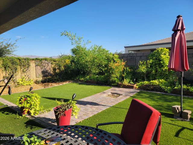 17258 W DIANA Avenue, Waddell, AZ 85355