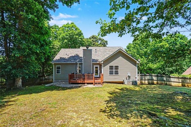902 Cobblestone Trail, Canton, GA 30114