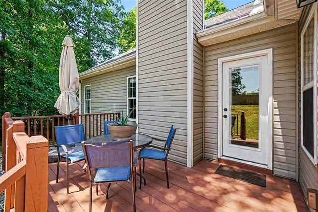 902 Cobblestone Trail, Canton, GA 30114