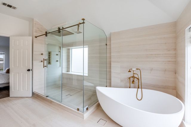 4020 Caldwell Avenue, The Colony, TX 75056