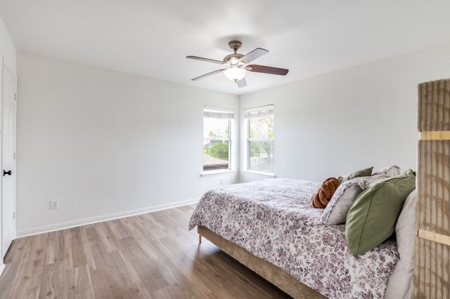 4020 Caldwell Avenue, The Colony, TX 75056