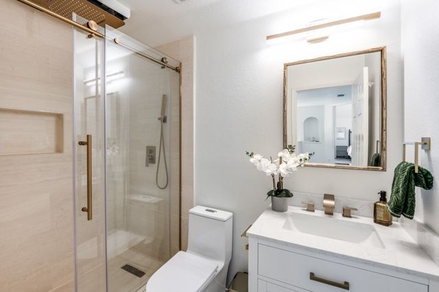 4020 Caldwell Avenue, The Colony, TX 75056