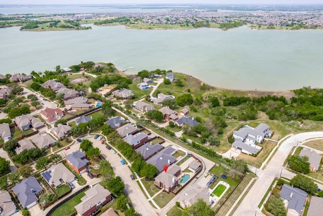 4020 Caldwell Avenue, The Colony, TX 75056