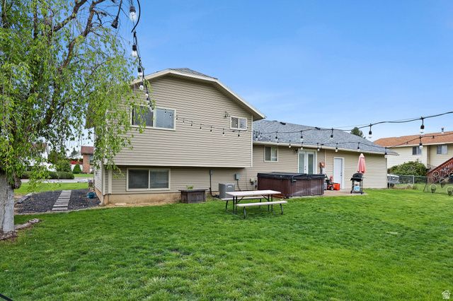 3972 S 750 W, Riverdale, UT 84405