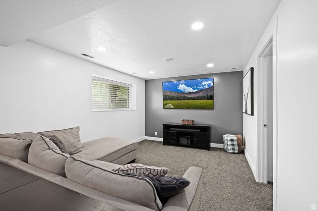 3972 S 750 W, Riverdale, UT 84405