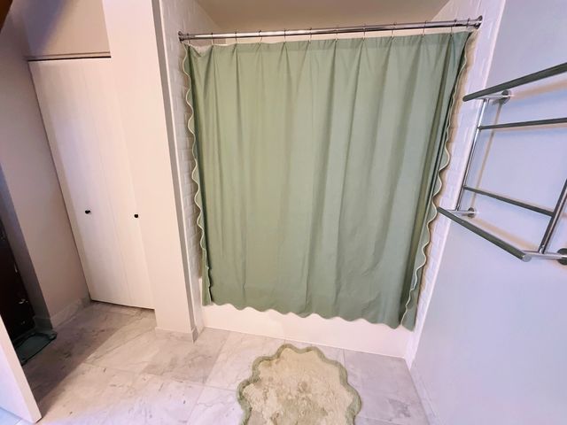 520 W Huron Street 208, Chicago, IL 60654