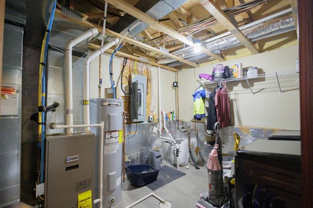 4241 17th Street S, Moorhead, MN 56560