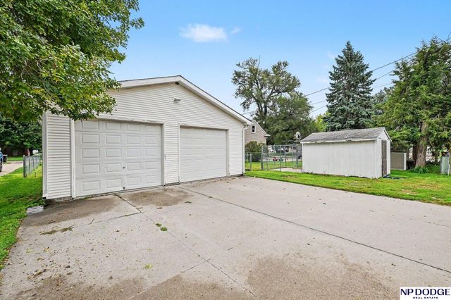 1917 N D Street, Fremont, NE 68025