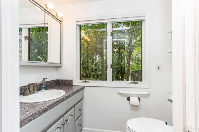 812 E Grove Street, Midland, MI 48640