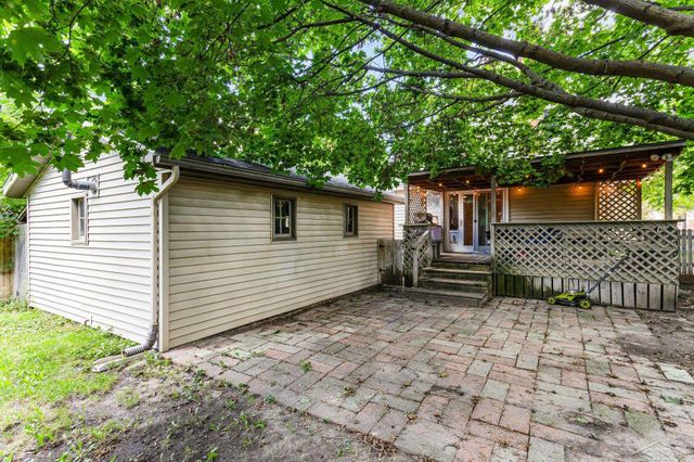 812 E Grove Street, Midland, MI 48640