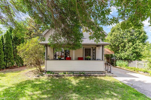 812 E Grove Street, Midland, MI 48640