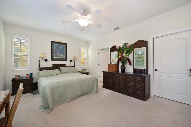 1097 Marseille Ln, Roseville, CA 95747