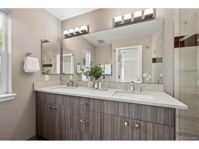 8939 E 29th Pl, Denver, CO 80238