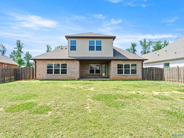 204 Dustin Lane NW, Madison, AL 35757