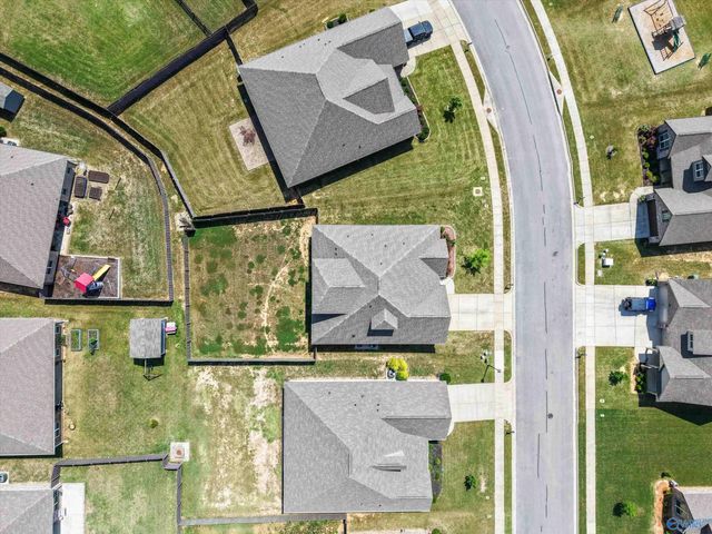 204 Dustin Lane NW, Madison, AL 35757