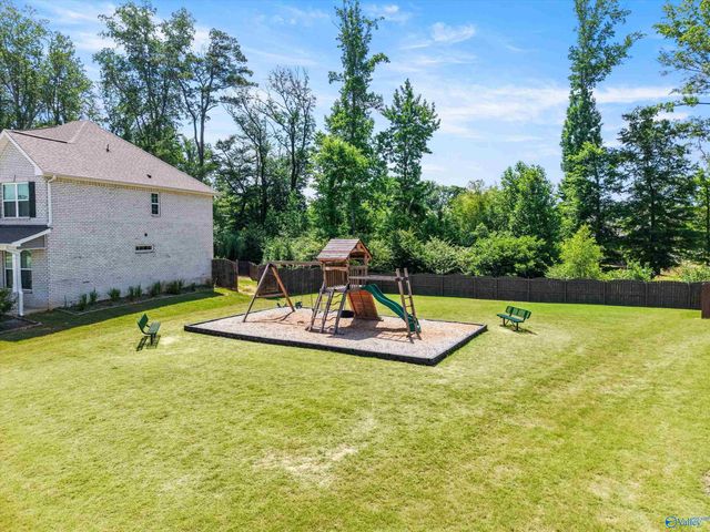 204 Dustin Lane NW, Madison, AL 35757