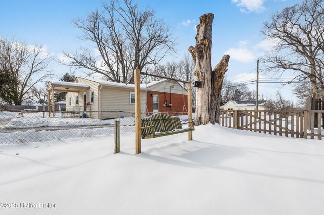 6108 Potts Ln, Crestwood, KY 40014