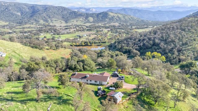 29668 Seminole Road, Tollhouse, CA 93667