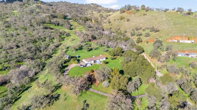 29668 Seminole Road, Tollhouse, CA 93667