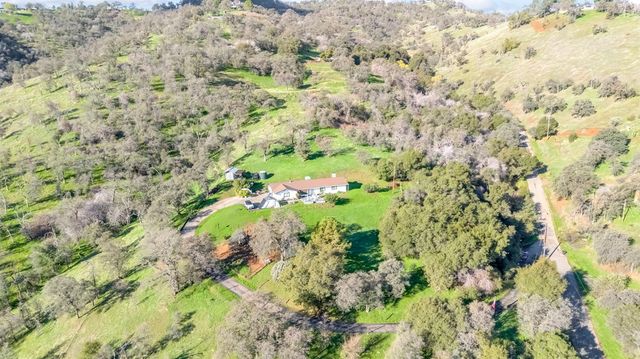29668 Seminole Road, Tollhouse, CA 93667