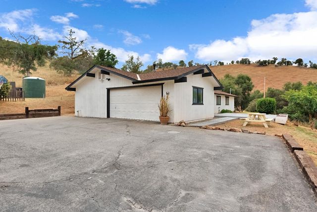 29668 Seminole Road, Tollhouse, CA 93667