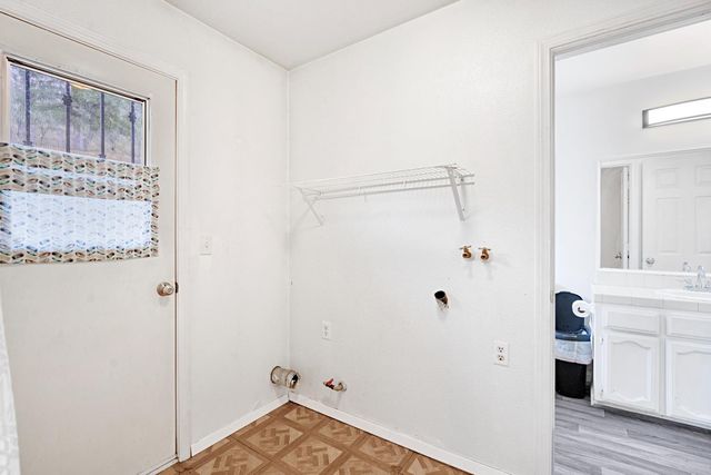 29668 Seminole Road, Tollhouse, CA 93667