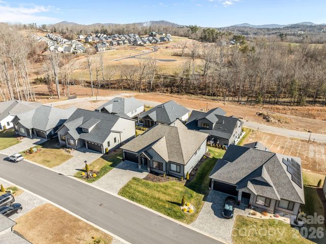 312 Avery Trail Drive, Arden, NC 28704