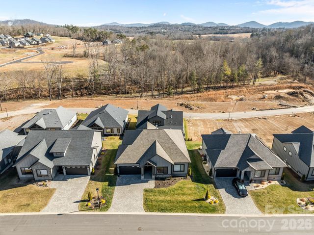 312 Avery Trail Drive, Arden, NC 28704