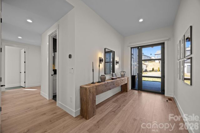 312 Avery Trail Drive, Arden, NC 28704