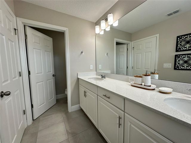 15845 MARINA BAY DRIVE, Winter Garden, FL 34787