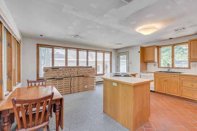 5 WOODLAND AVE, Medford, NJ 08055