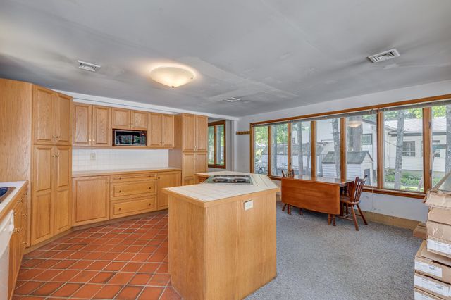 5 WOODLAND AVE, Medford, NJ 08055