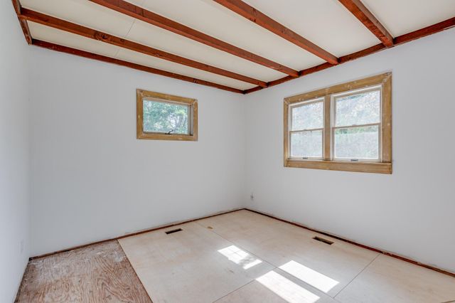 5 WOODLAND AVE, Medford, NJ 08055
