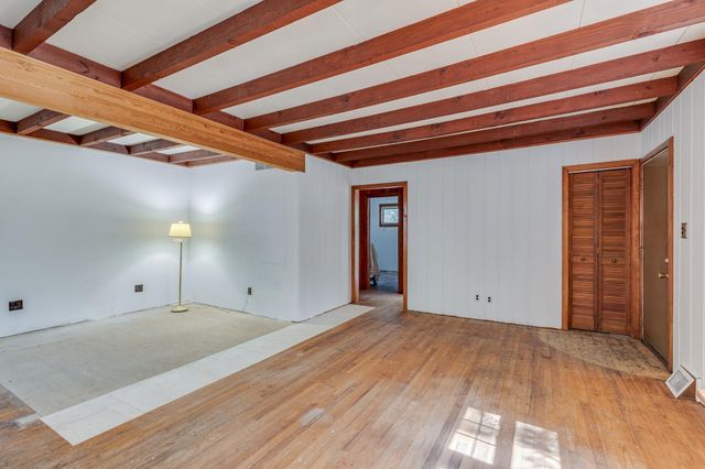 5 WOODLAND AVE, Medford, NJ 08055