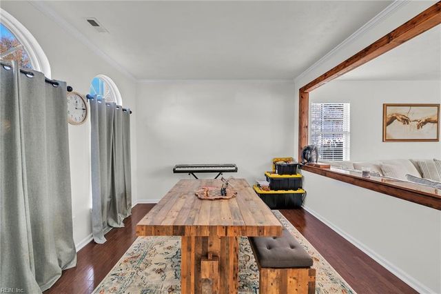 1892 Somersby LN, Virginia Beach, VA 23456