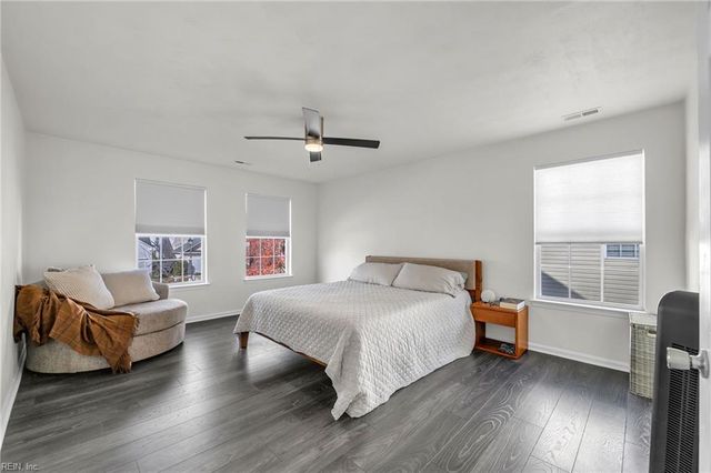 1892 Somersby LN, Virginia Beach, VA 23456