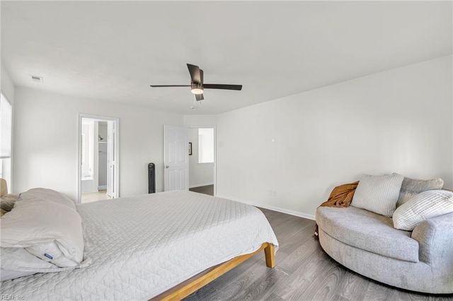 1892 Somersby LN, Virginia Beach, VA 23456