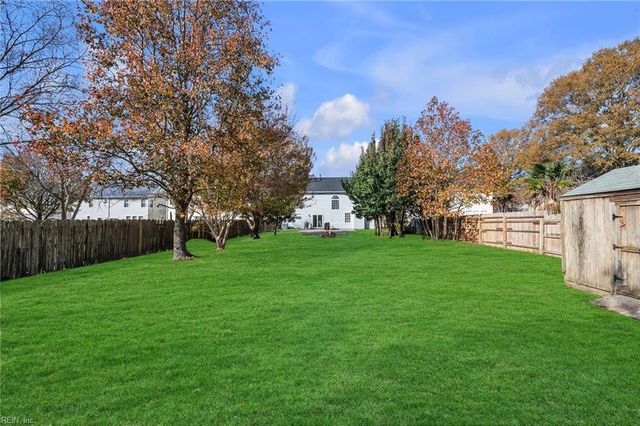 1892 Somersby LN, Virginia Beach, VA 23456