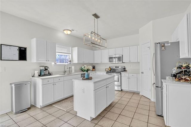 1892 Somersby LN, Virginia Beach, VA 23456