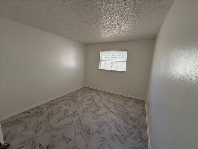 209 NW JEFFERSON CIRCLE N 10, St Petersburg, FL 33702