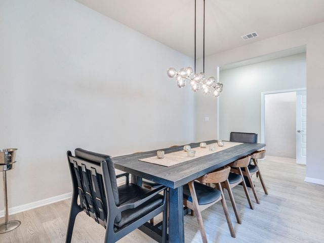 261 Cathedral Mountain DR, Dripping Springs, TX 78620