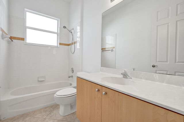 118 NW Pleasant Grove Way, Port St Lucie, FL 34986