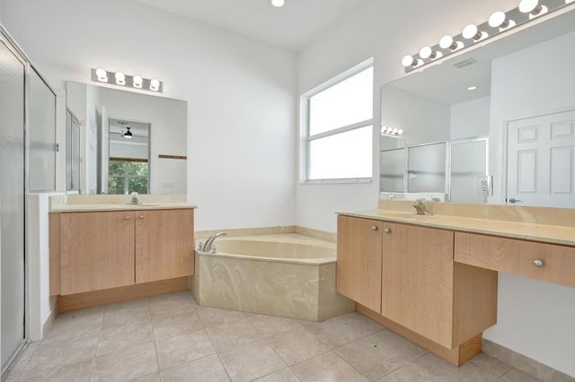 118 NW Pleasant Grove Way, Port St Lucie, FL 34986