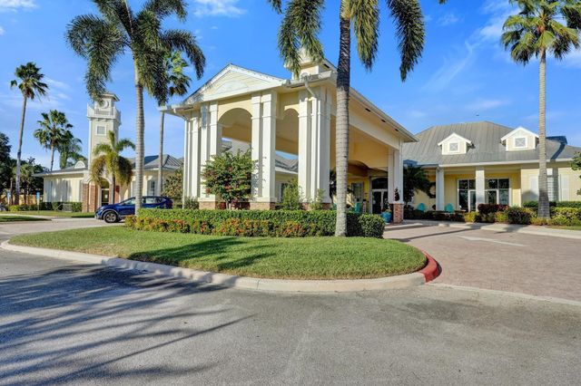 118 NW Pleasant Grove Way, Port St Lucie, FL 34986